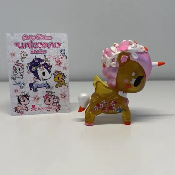 Tokidoki Cherry Blossom Unicorno Metallico Series | ICHIYO | Blind Box ToyFigure - Picture 3 of 4